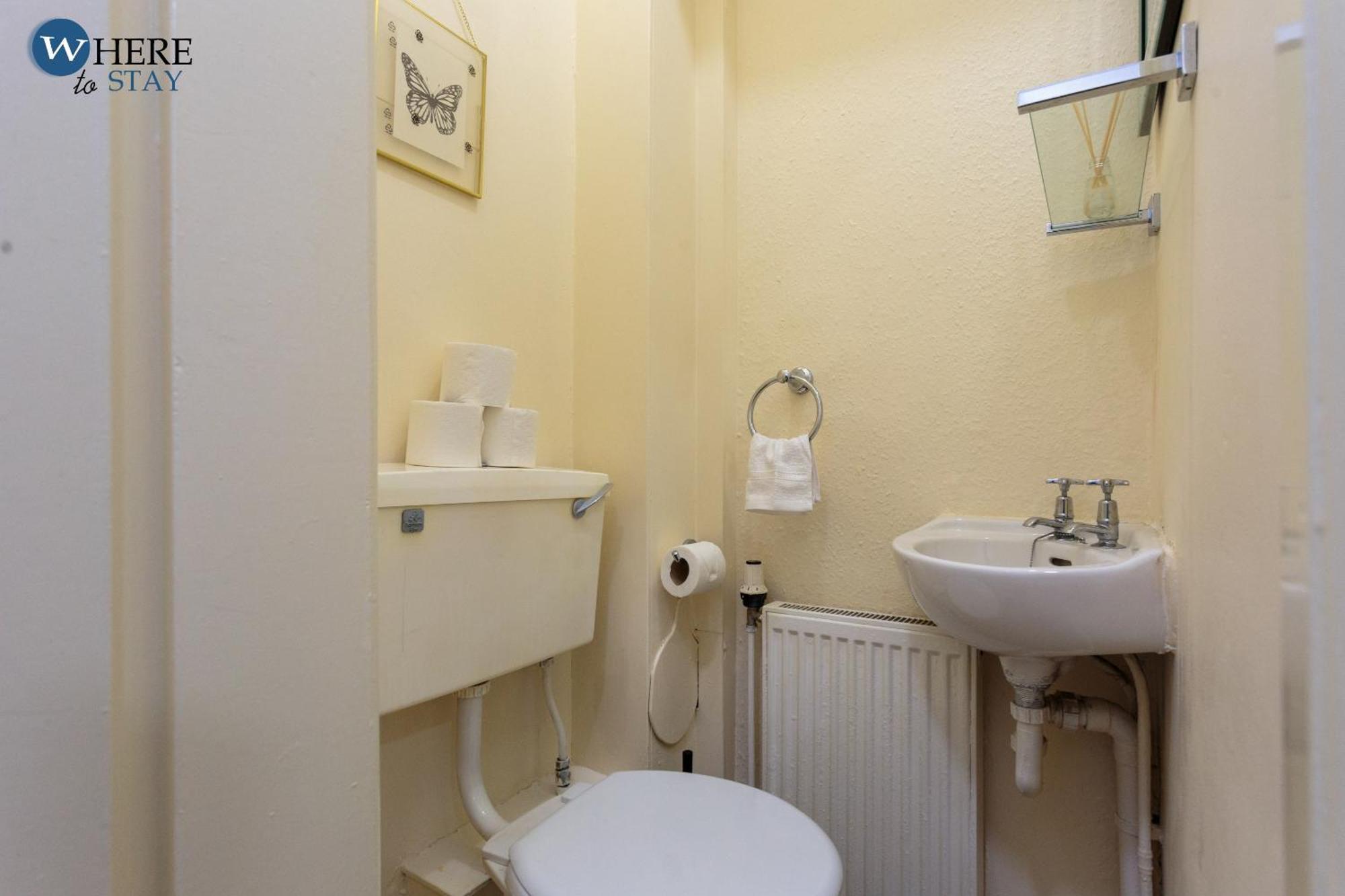 Cosy 1 Bed Flat Near City Centre Lägenhet Edinburg Exteriör bild