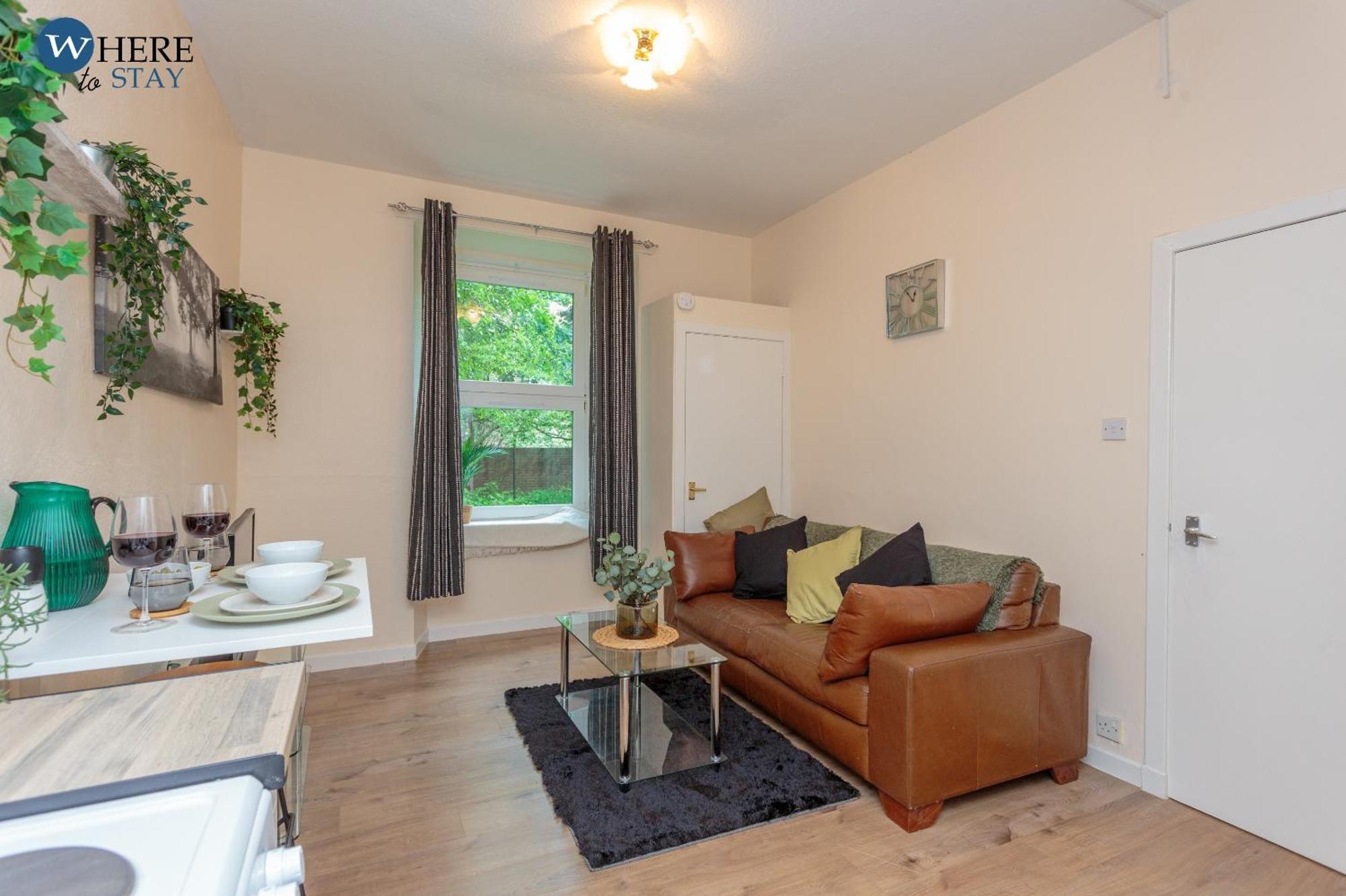 Cosy 1 Bed Flat Near City Centre Lägenhet Edinburg Exteriör bild