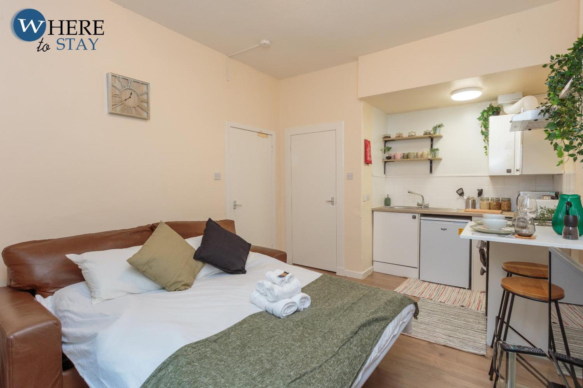 Cosy 1 Bed Flat Near City Centre Lägenhet Edinburg Exteriör bild